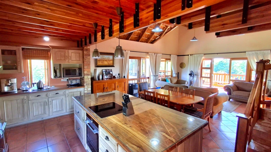 4 Bedroom Property for Sale in Boschenvaal River Front Lodges Free State